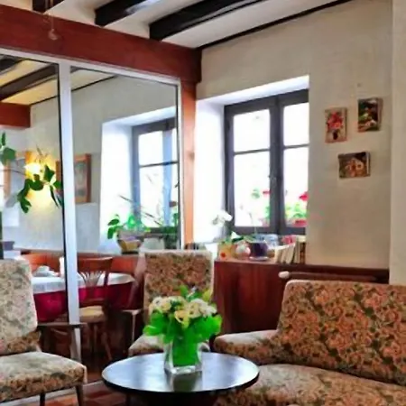 Ramuntcho Hostel Saint-Jean-Pied-de-Port