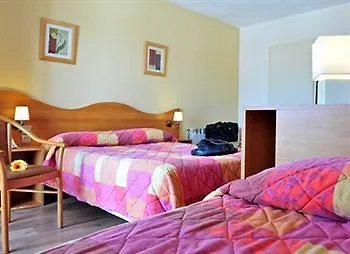 Ramuntcho Hostel